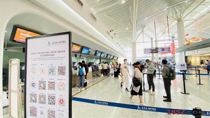 机场疫情最新动态，学习之旅中的变化与挑战，自信与成就感的汇聚场所