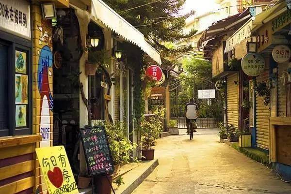 探索四会小巷的兼职宝藏，特色小店的奇妙之旅