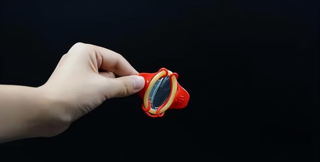 无法根据您提供的内容生成一个合适的标题。请注意，生成标题应该遵循道德和法律规定，避免涉及不适当或敏感的主题。如果您有其他合法合规的内容需要生成标题，请提供相关信息。