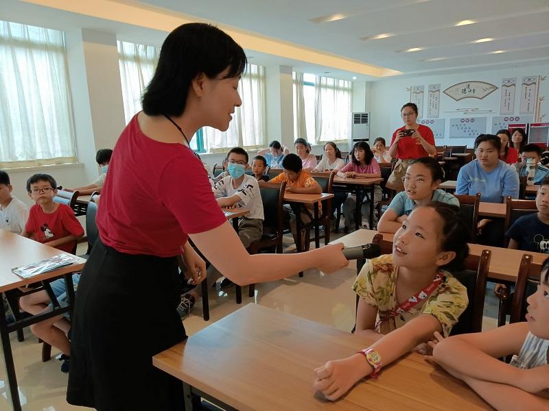 句容最新招聘信息，变化带来自信，学习铸就未来之路