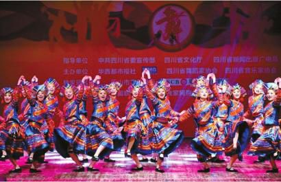 最新广场舞火火火起来，舞动中的温情与陪伴