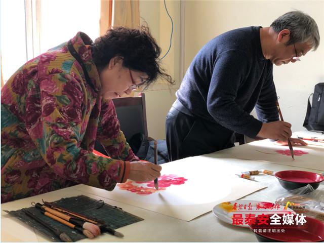 泰安最新招聘信息网，与自然美景同行，寻找内心的平和宁静之旅