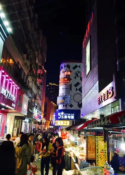 小巷深处的独特风味，AVJD最新特色小店探索