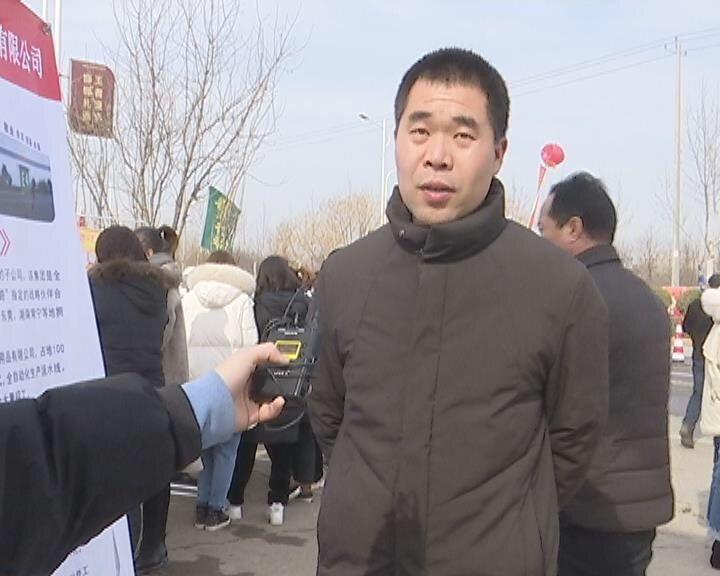 青岛普工最新招聘，城市中的温馨求职之旅