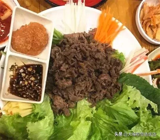 奔跑吧兄弟破解最新版探索小巷美食之旅