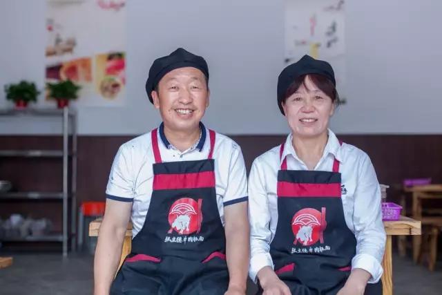 亿嘉新城最新动态揭秘，小巷中的隐藏版特色小店，惊喜连连！
