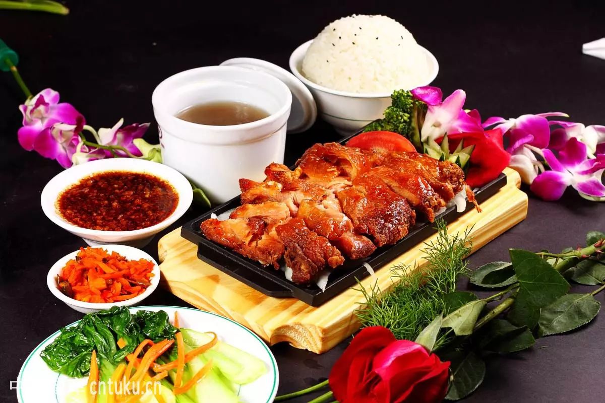 东方美食最新菜谱引领科技烹饪革命，重塑美食体验