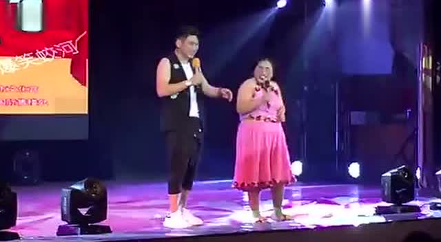 小黄飞2016最新演出，探寻自然美景的探险之旅，寻觅内心平和宁静的旅程
